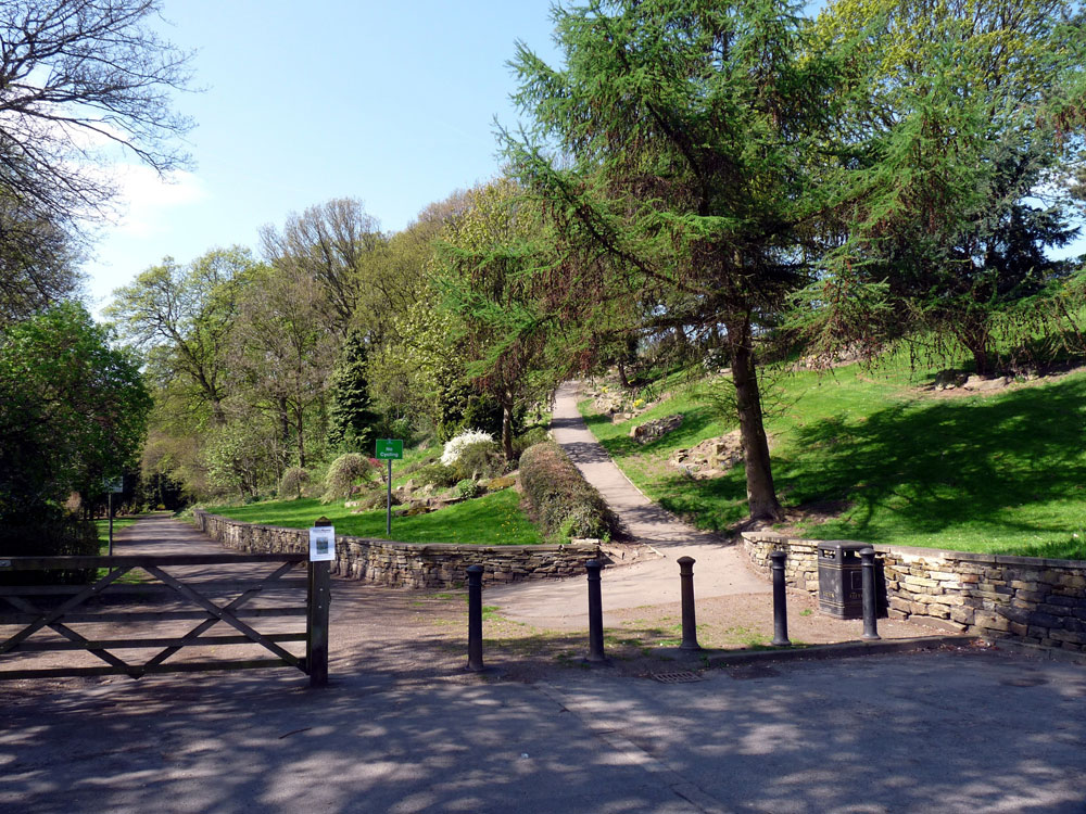 a-cliffe-gardens-entrance–taken-by-keith-scott_51640155423_o