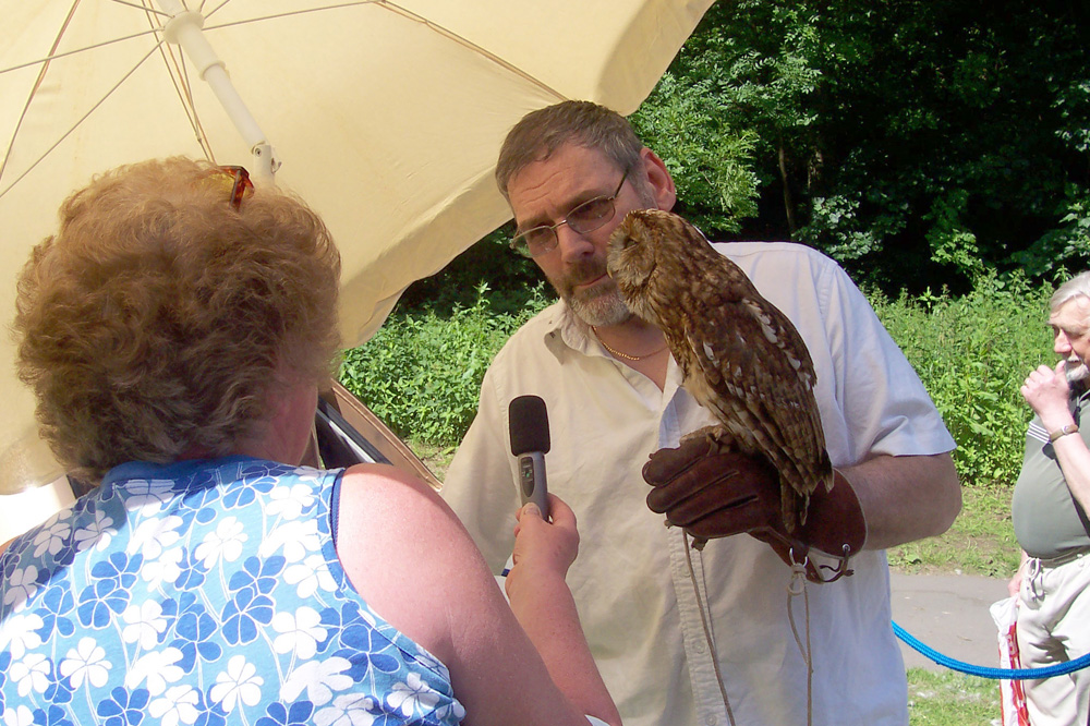 p-howard-toll-with-the-late-oly-the-owl-taken-by-jenny-burnell_10908291225_o